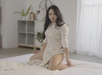 Người đẹp Phương Anh sang Đài Loan đóng phim người lớn